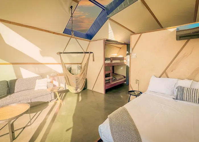 Backland Luxury Nature Luxury tent Williams